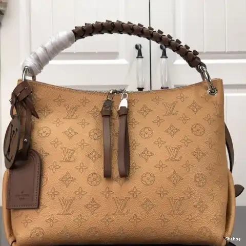 2112HT0005 LV Bag 0611
